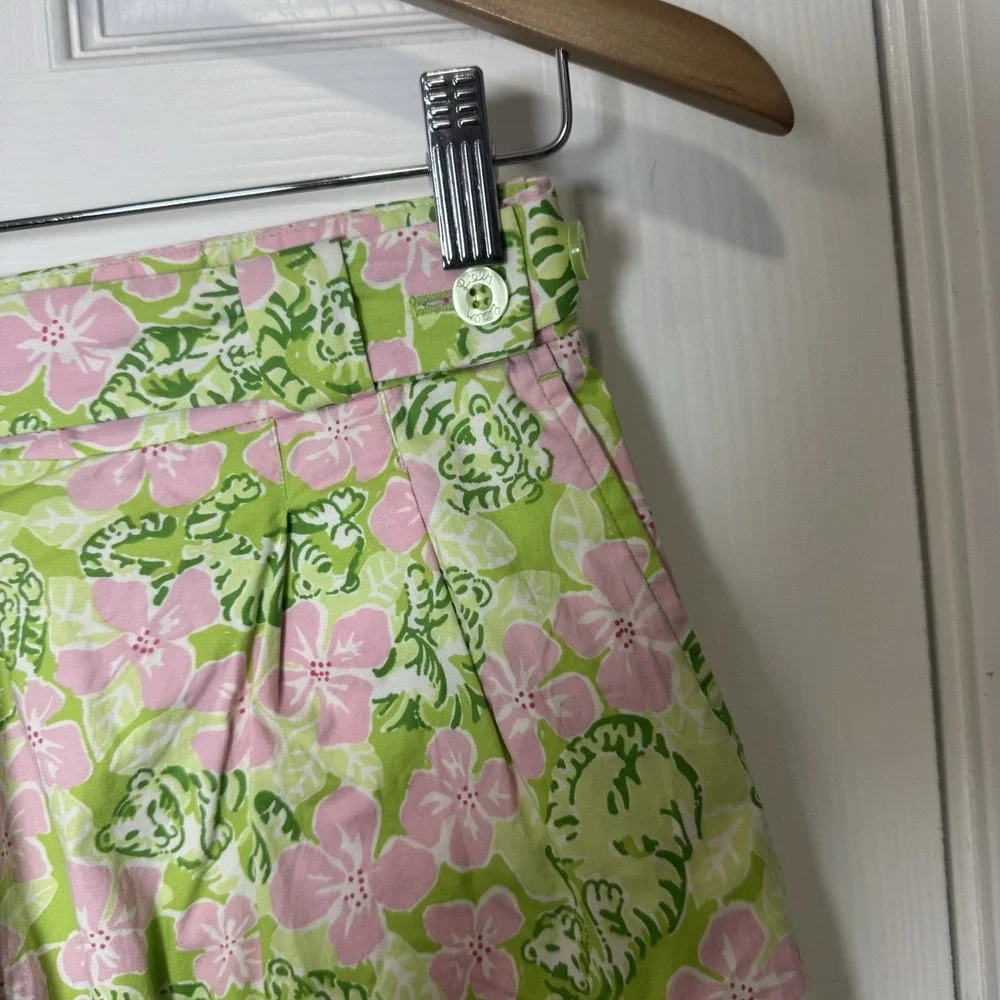 Vintage 90s Lilly Pulitzer green pink Tiger Cloud Size‎ 4 bermuda cotton shorts